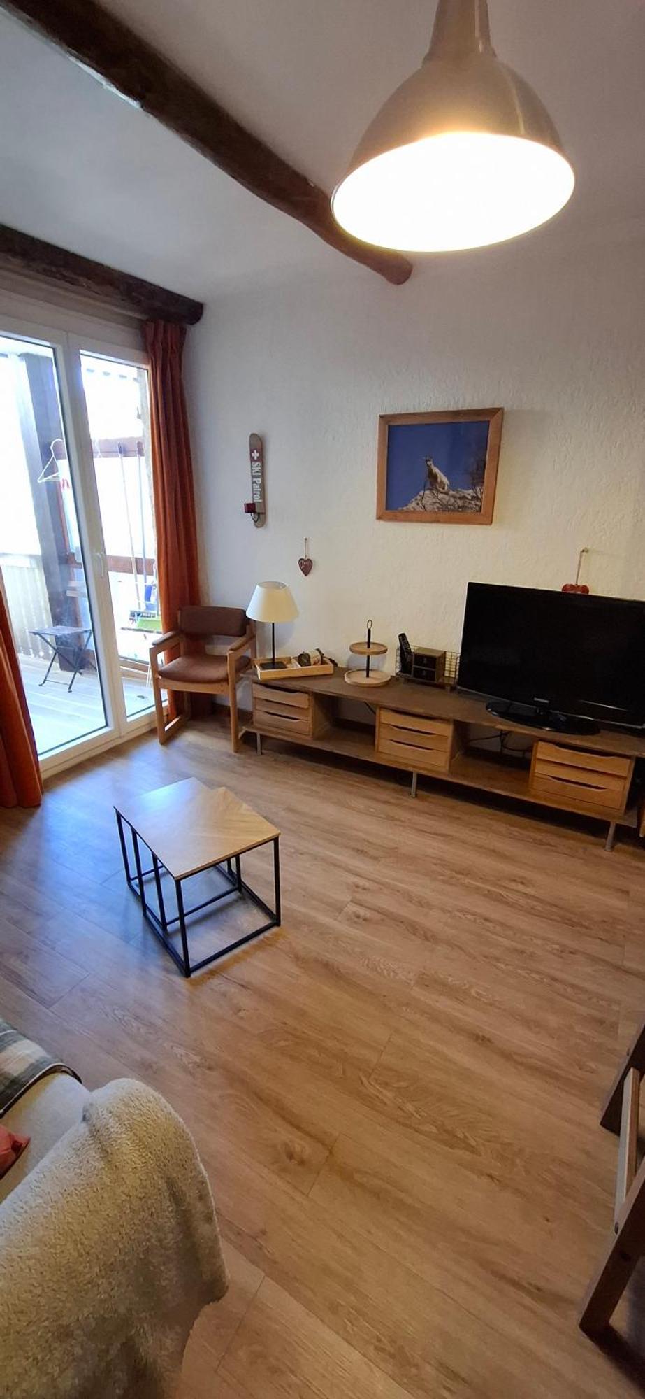 Charmant Studio Avec Balcon - Le Sauze Enchastrayes Eksteriør bilde